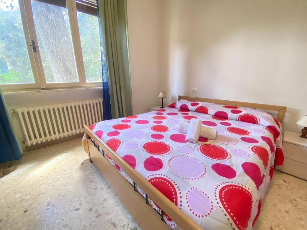 Pineta Apartament Tirrenia Exteriér fotografie