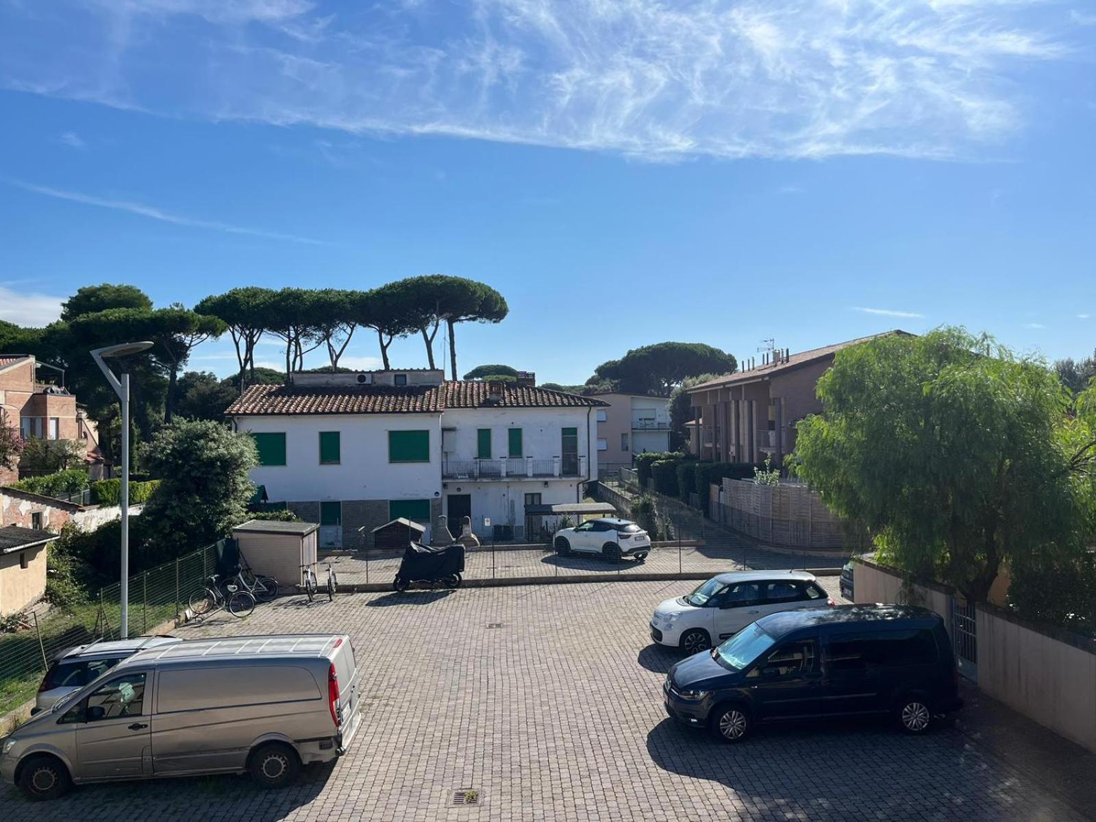 Pineta Apartament Tirrenia Exteriér fotografie